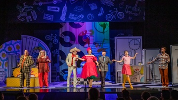 Неслужебный роман