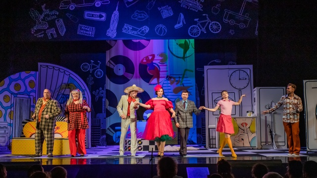 Неслужебный роман