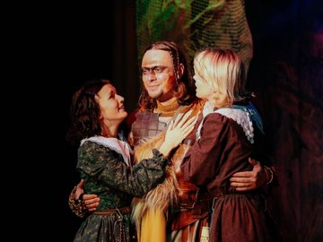 Лев, колдунья и платяной шкаф (Хроники Нарнии)