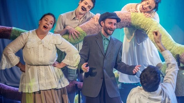 Мой дедушка был вишней