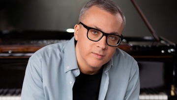 Дмитрий Илугдин. Соло