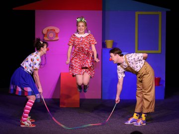 На вырост!..