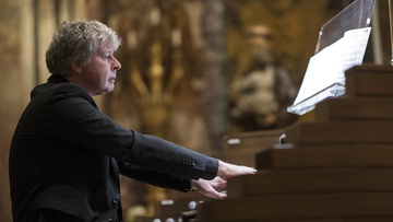 Арно Хартман