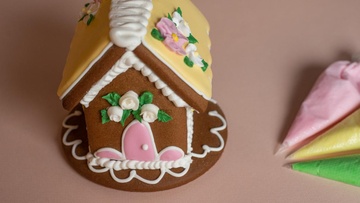 Пасхальный пряничный домик