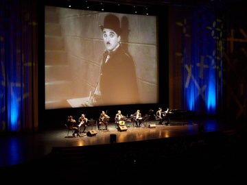 Artfonix. Чаплин Live. Новые времена