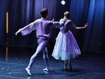 Призрачный бал и Кармен-сюита