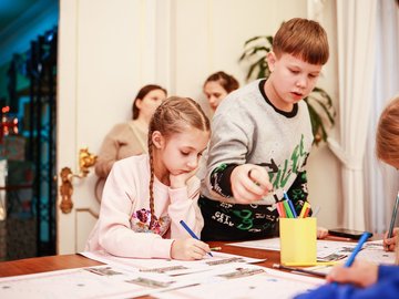 Профессия «Театральный художник». Кто такая чародейка?