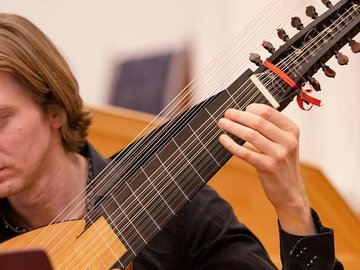 Гитара и хаммерклавир