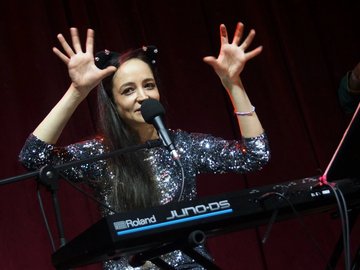 Люся Махова