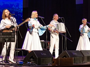 Наши песни — наша жизнь