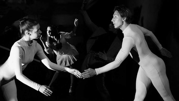 Парад Эрика Сати