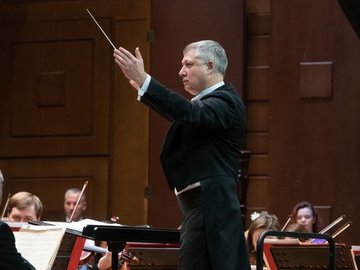 В гостях у оркестра. Новосибирский академический симфонический оркестр