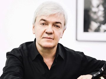 Белла. Взойти на сцену