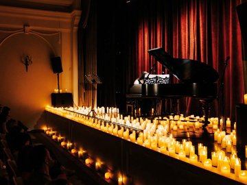 Людовико Эйнауди: неоклассика при свечах