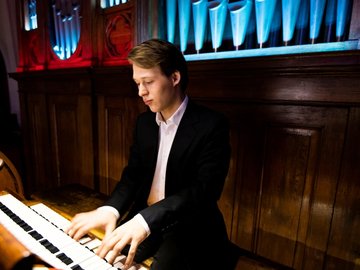 От барокко до неоклассики: Бах, Циммер, Эйнауди