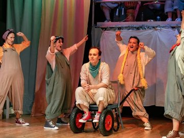 Я умею прыгать через лужи