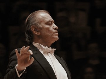 Симфонический оркестр Мариинского театра, дирижёр — Валерий Гергиев