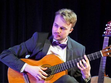 Струны души — гитара. Таривердиев, Петров, Пьяццолла, Стинг