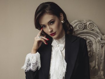 Саша Попова