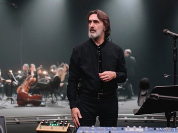 Вячеслав Бутусов