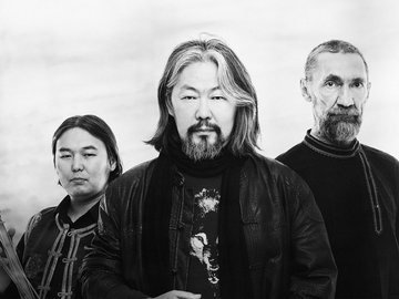 Альберт Кувезин и Ят-Ха