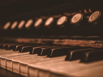 Времена года и шедевры мировой классики