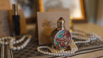 Мастер-класс по созданию парфюма и экскурсия по особняку