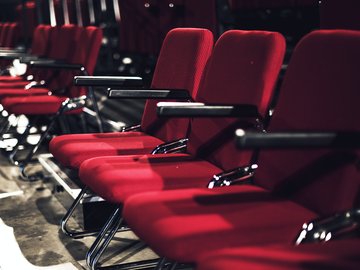 Увидеть музыку в истории