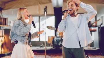 Танцевальный квартирник. Поём и танцуем под русские хиты 00-х