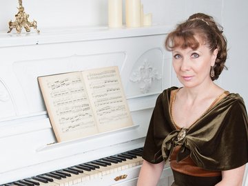 Пять или шесть? Могучая кучка и Французская шестёрка