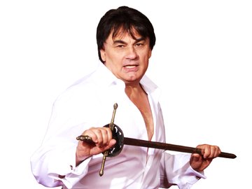 Александр Серов