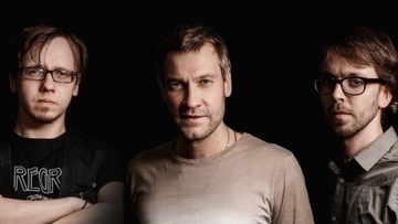 Небо пополам