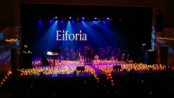 Ханс Циммер и Людовико Эйнауди: двойной концерт в сиянии тысячи свечей