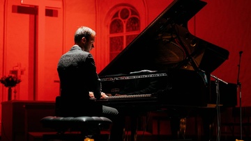 Вечер в Италии при свечах