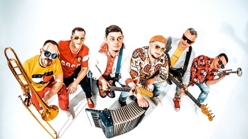 Рви меха — оркестр!