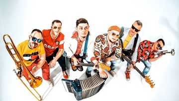 Рви меха — оркестр!