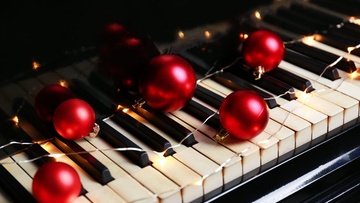 Собор и свечи. Рок-хиты и новогодние мелодии на рояле
