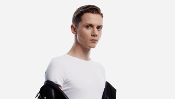 Ваня Дмитриенко