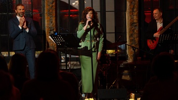 Анна Бирюкова & Just Ensemble