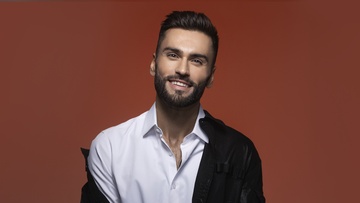 Нодар Ревия