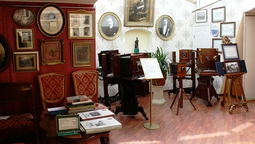 «Бродячая собака» возвращается: Гумилёв, Ахматова, Маяковский, Прокофьев, Вертинский и другие