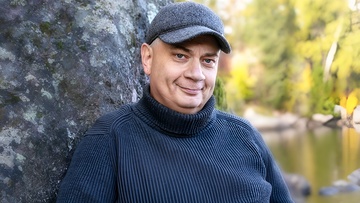 Александр Новиков