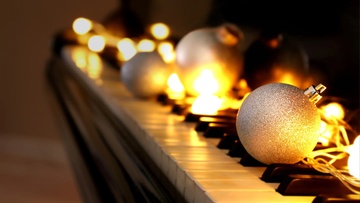 Новогодний Чайковский