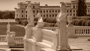 Усадьба Архангельское накануне войны 1812 года. Судьба коллекции во время Отечественной войны