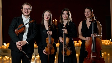 Магия свечей. От Вивальди до Jingle Bells