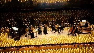 Lumos Concerts. Сияние Рождества. Концерт при 1000 свечей