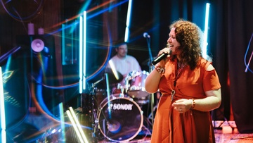 Оркестр интуитивной музыки и Дара Яра