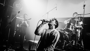 -1, Позоры, Ходьба, Мало