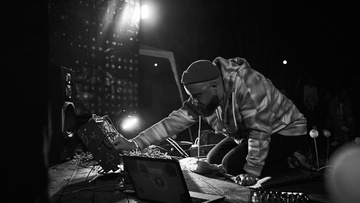 Birth of Sound: H.Ruine