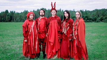 Комонь